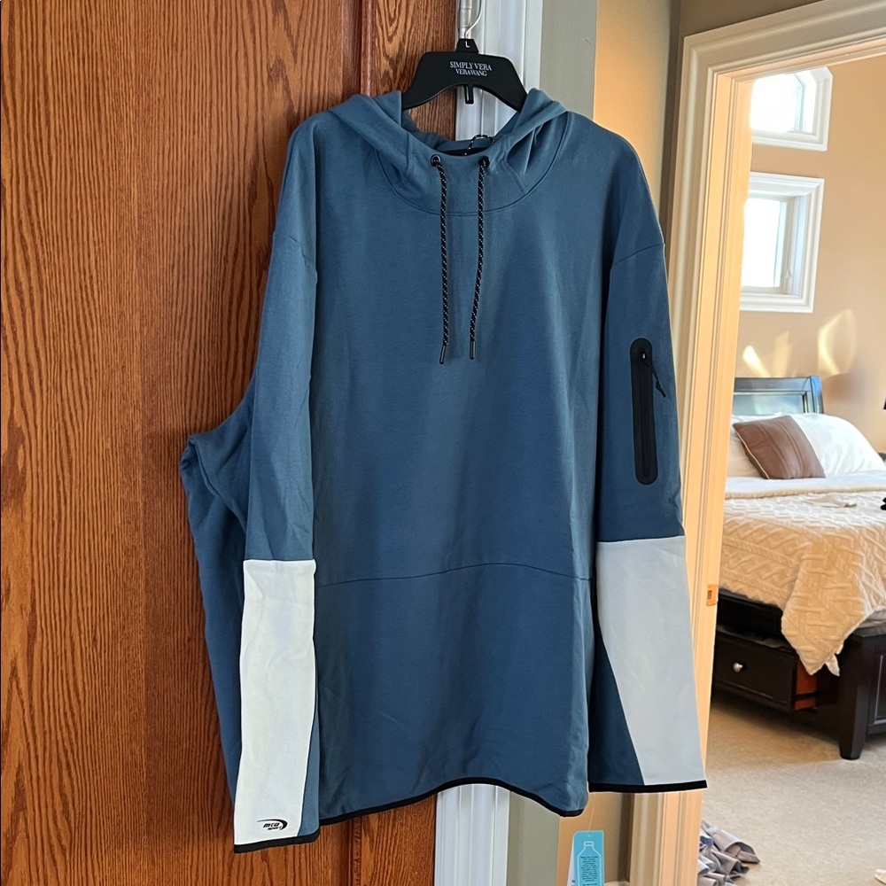 Men’s XXXL hoodie  new with tags